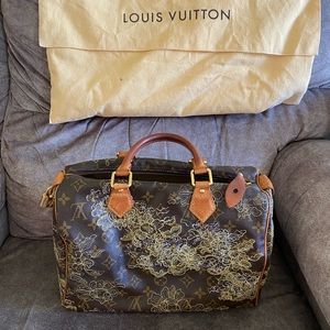 Louis Vuitton Dentelle Speedy 30